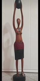 Scultura etnica in legno -figura slanciata 