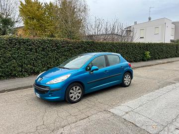 Peugeot 207 - 2008