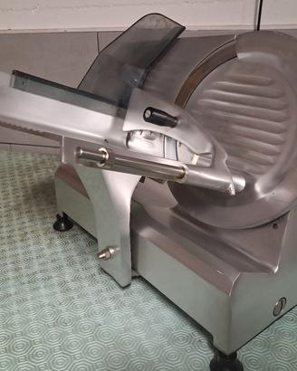 AFFETTATRICE FAC  220/CE 