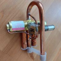 Valvola 4 vie per pompa di calore