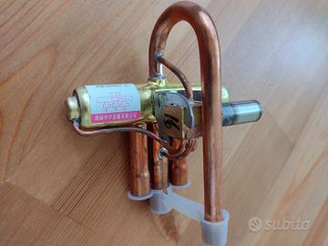 Valvola 4 vie per pompa di calore