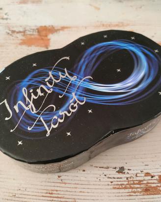 Infinity Tarot, Lo Scarabeo, fuori produzione (OOP