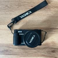 Yashica City 200