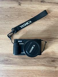 Yashica City 200
