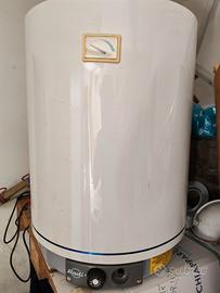 scaldabagno gas acqua calda 
