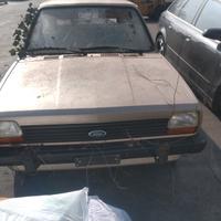 Ford Fiesta MK1 demolito per ricambi 