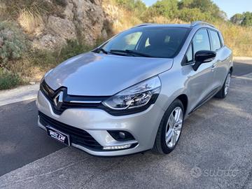 RENAULT Clio Sporter dCi 8V 90 CV Moschino Life