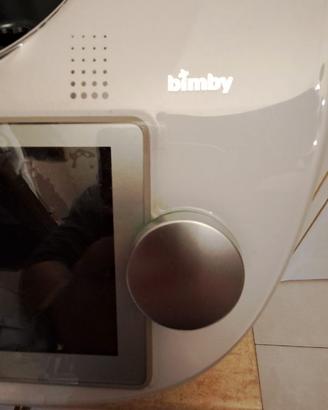 Bimby vorwerk TM6 bianco Tenuto estremamente bene
