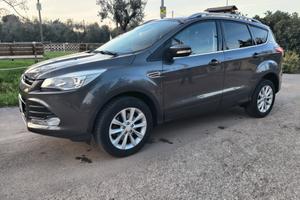 Kuga 2.0 TDCI 150 CV 4WD Titanium unico prop.2015
