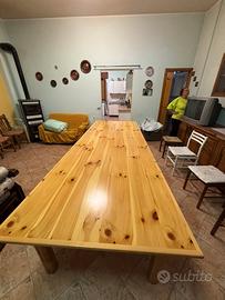 Tavolo in legno di pino  fatto a mano 3 metri X 1