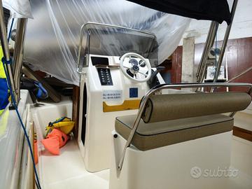 terminal boat 21 + motore yamaha 40/70 anno 2021