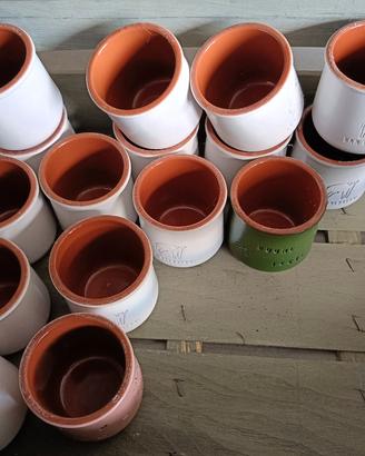 piccoli vasetti di ceramica 