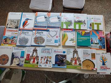 Libri scolastici usati