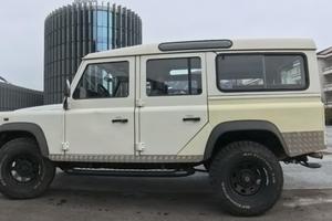 Jeep Defender – forza, carattere e spirito