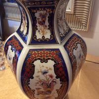 Vaso in ceramica con  Pavoni - Stile Imari -