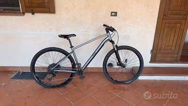 Rockrider ST520 EXPL