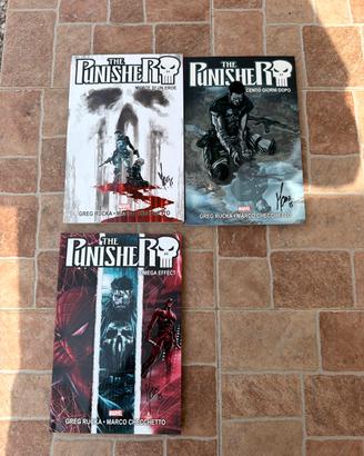 The Punisher Rucka & Checchetto autografata