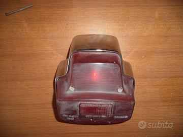 FANALINO POSTERIORE VESPA SS