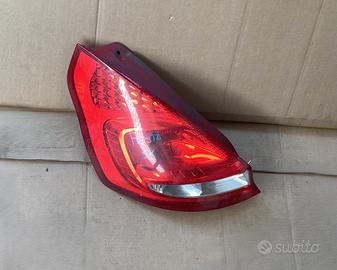 FANALE POSTERIORE SX FORD FIESTA MK7 2008/2012