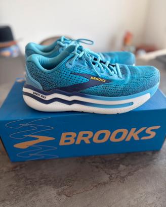 Brooks ghost max 2