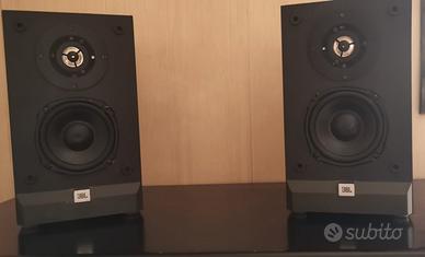 casse acustiche JBL xe1 da scaffale