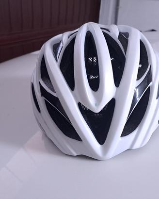 casco per bicicletta 