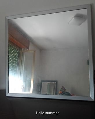specchio in alluminio bagno