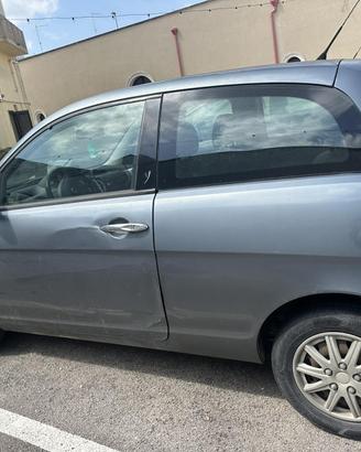 lancia y 2008 1.2 benzina