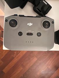 Controller dji mavic 3 pro , batteria + copri dron