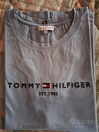 Maglia azzurra Tommy Hilfigher