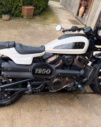 Harley Davidson Sportster 1250 S