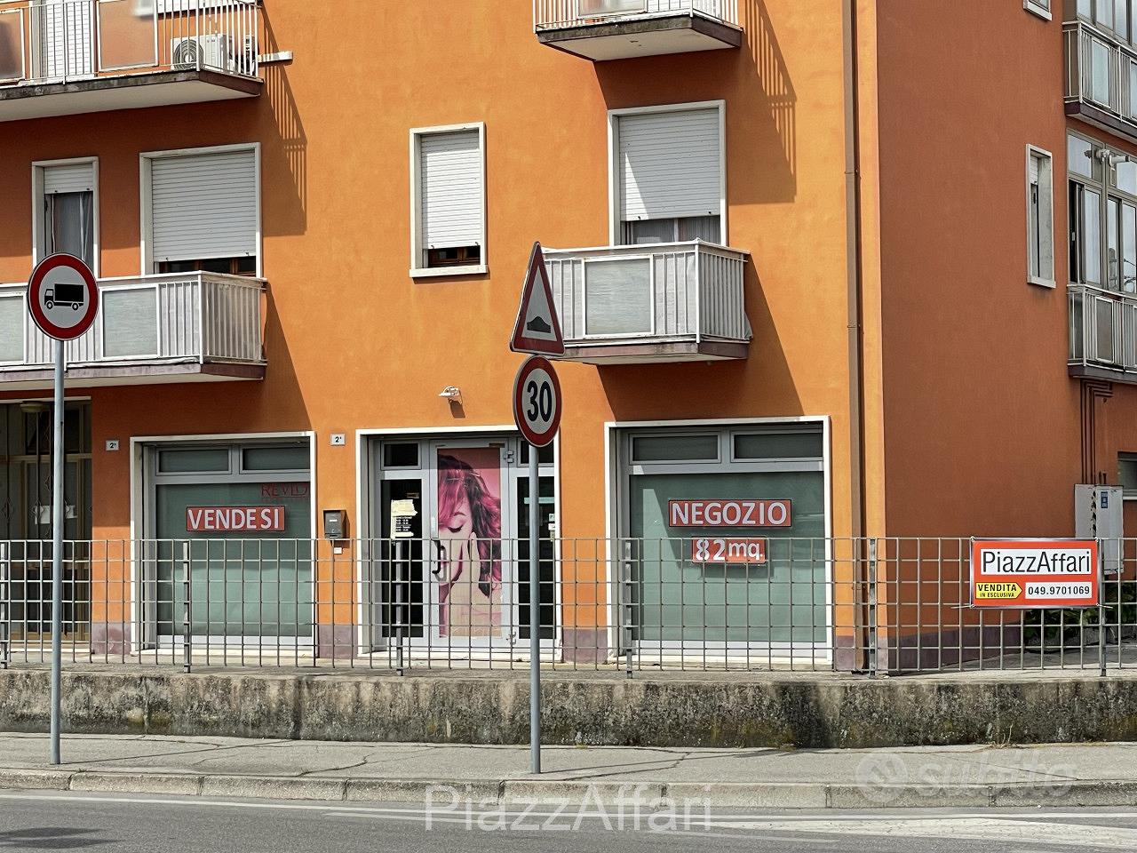 Negozio per parrucchiera o estetista - Altro