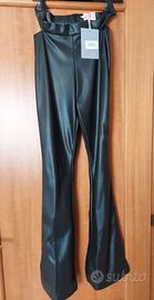 pantalone in ecopelle