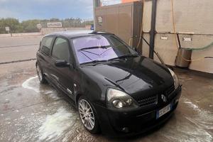 clio rs 2.0