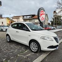 Lancia Ypsilon 1.2 69 CV 5 porte GPL Ecochic Silve