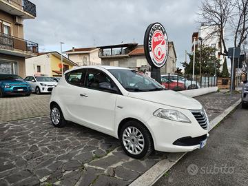 Lancia Ypsilon 1.2 69 CV 5 porte GPL Ecochic Silve