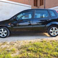 Ford FIESTA 1.4 Tdci anno 2006