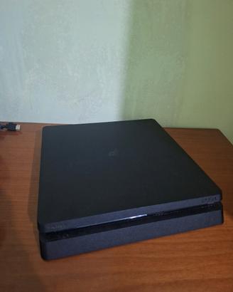 PlayStation 4 Slim