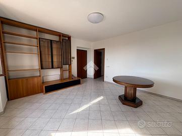 3 LOCALI A BASTIA UMBRA