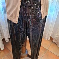pantaloni neri lucidi