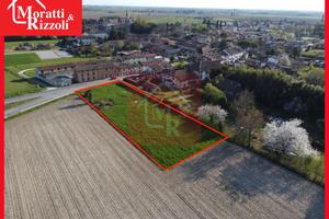 TERRENO EDIFICABILE a Campolongo al Torre