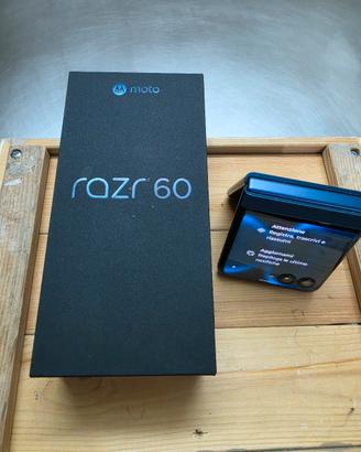 Motorola Razr 60