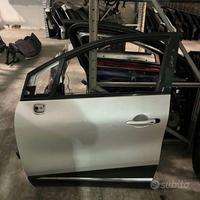 Porta anteriore sx renault captur 2018