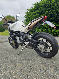 Mv Agusta Brutale 675