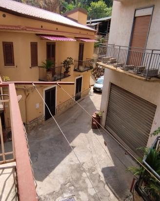 Ampio 4 vani oltre mansarda