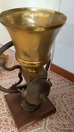 Antico macina caffe 