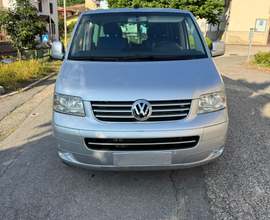 Volkswagen t5 multivan