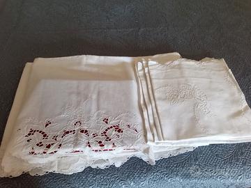 letto misto lino ricamato a mano con 4 federe 