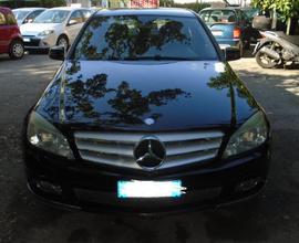 MERCEDES C 220 cdi Elegance 220000 KM