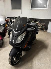 Peugeot satelis 125 compressor black edition nuovo